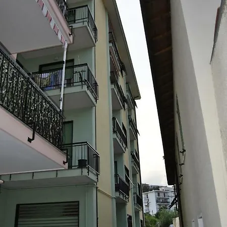 Apartment L'orchidea Di Riva Riva Ligure